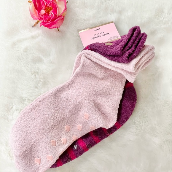 New with tags KATE SPADE 2Pk Super Soft SOCKS with No Slip Grips! Maroon & Pink - Picture 3 of 4
